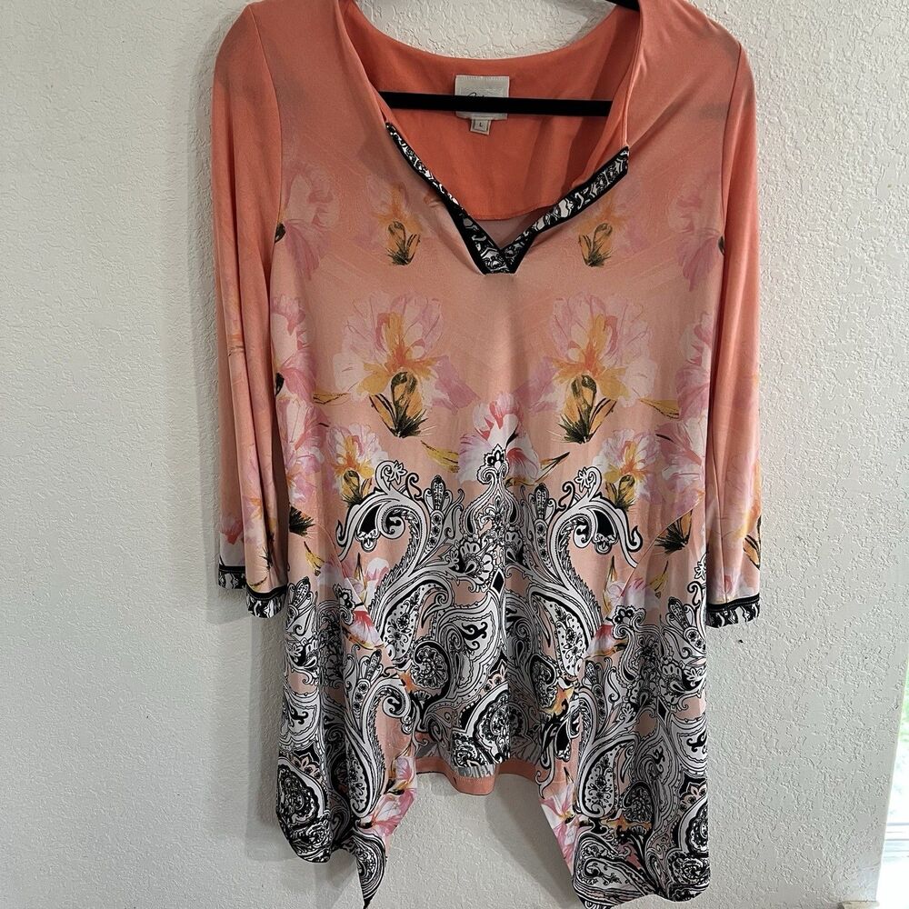 Beige By Eci Women Asymmetric Hem Tunic Top Size L Long SL Cut Crew Neck